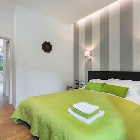 Apartment Secret Garden โอปาติยา ภายนอก รูปภาพ
