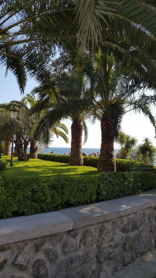 Apartment Secret Garden โอปาติยา ภายนอก รูปภาพ